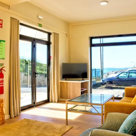 Lulu's بيت ضيافة اتوغويه ده باليه