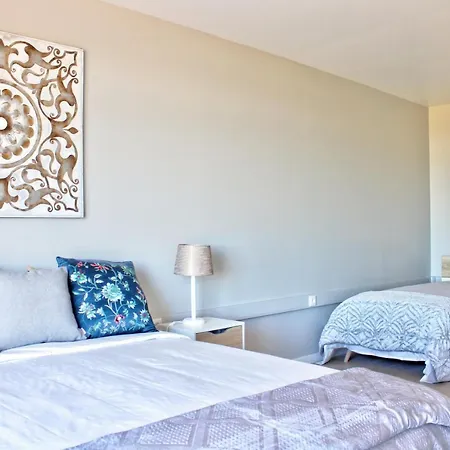 Lulu's Casa de hóspedes Atouguia Da Baleia